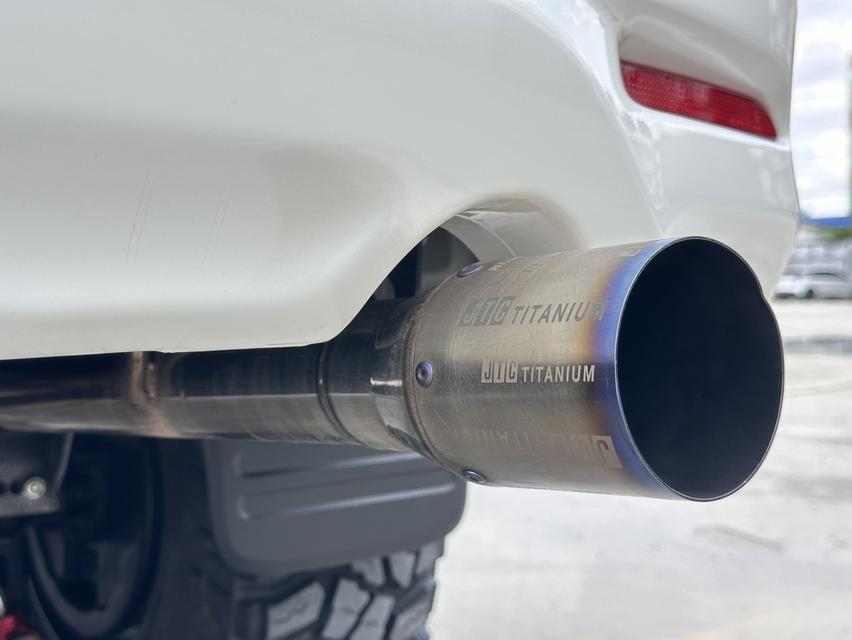 รหัสรถ PEAT9472 TOYOTA FORTUNER 3.0V 4WD ปี2013 สีขาว  17