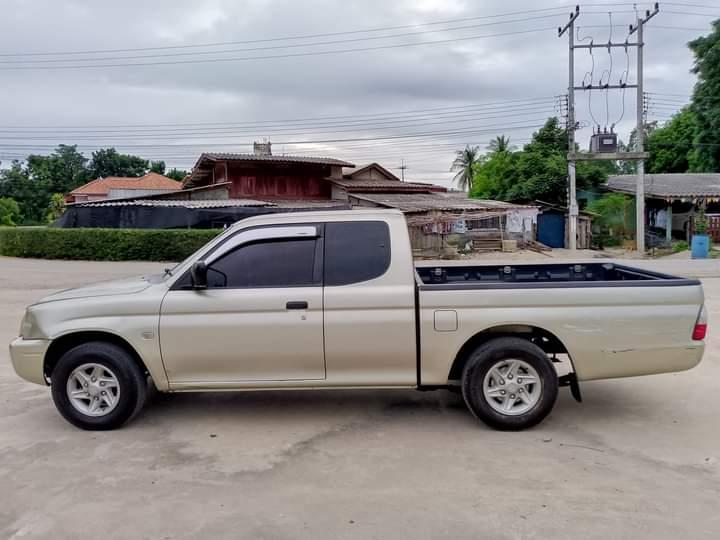 Mitsubishi L200-Strada พร้อมใช้งาน 5