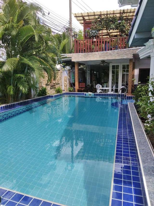 Sale single house with pool bigger area 560 sqm. at Suan Luang Pattanakarn road, Bangkok 13