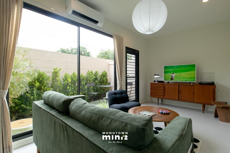 Monotown Mini2 ทาวน์โฮม 2 ชั้น พร้อมคอร์ดยาร์ท ใกล้เมต้ามอล์ 6