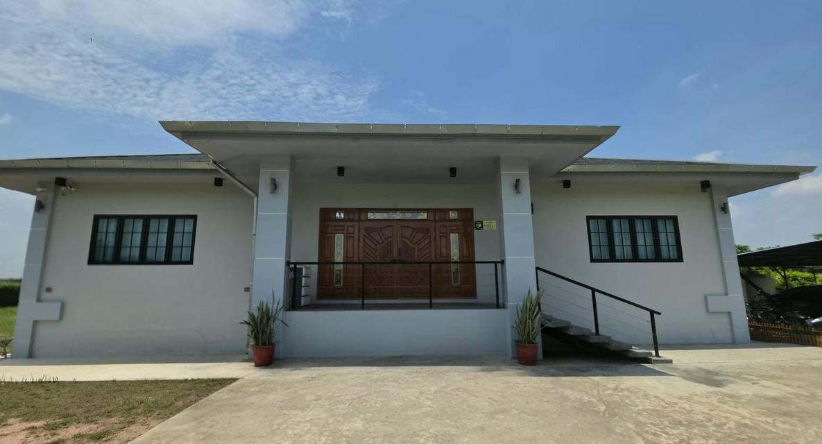 บ้านพัก สไตล์พูลวิลล่า พร้อมที่ดิน 6