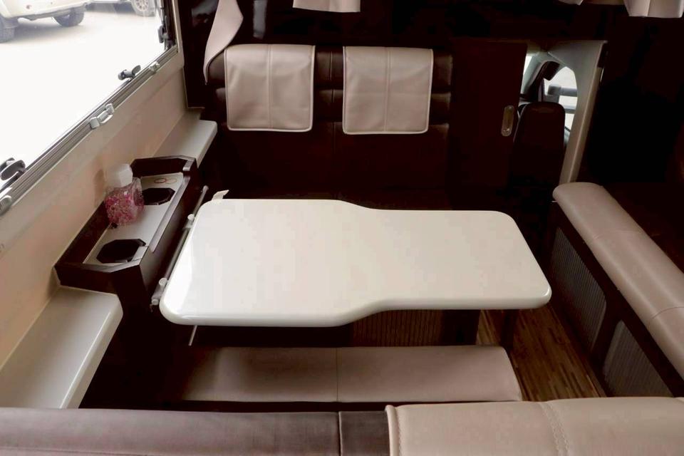 Toyota Motor Home 2.4 ปี22 15