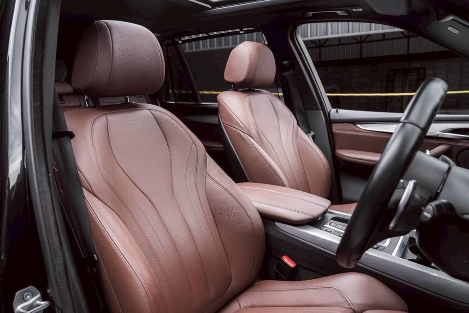 รหัสรถ 67GG8359 BMW X5 xDrive40e M Sport ปี 2015 7