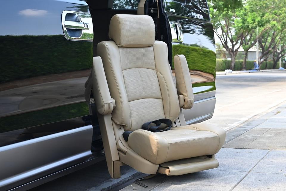 Hyundai GRAND STAREX 2.5 ( 2012 ) VIP Wagon รูปที่ 17