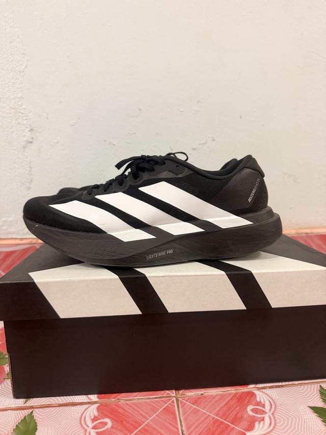 รองเท้าวิ่ง adidas evo sl black 8us 7
