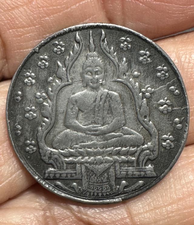 เหรียญพระแก้วมรกต เนื้อเงิน รูปที่ 6