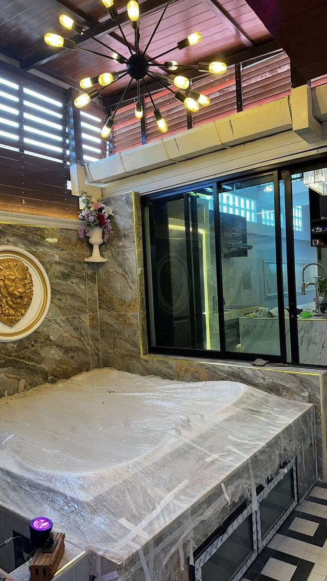 🏡 บ้านเดี่ยวชั้นเดียวหลังใหญ่ สไตล์โรมัน ทำเลเศรษฐกิจหลัก เดินทางสะดวก #สันกำแพง ราคา 60,000 บาท/เดือน ✨ 清迈山甘烹单层独栋罗马风格别墅出租 6 卧室 6 卫生间 – 租金 60,000 泰铢/ 5