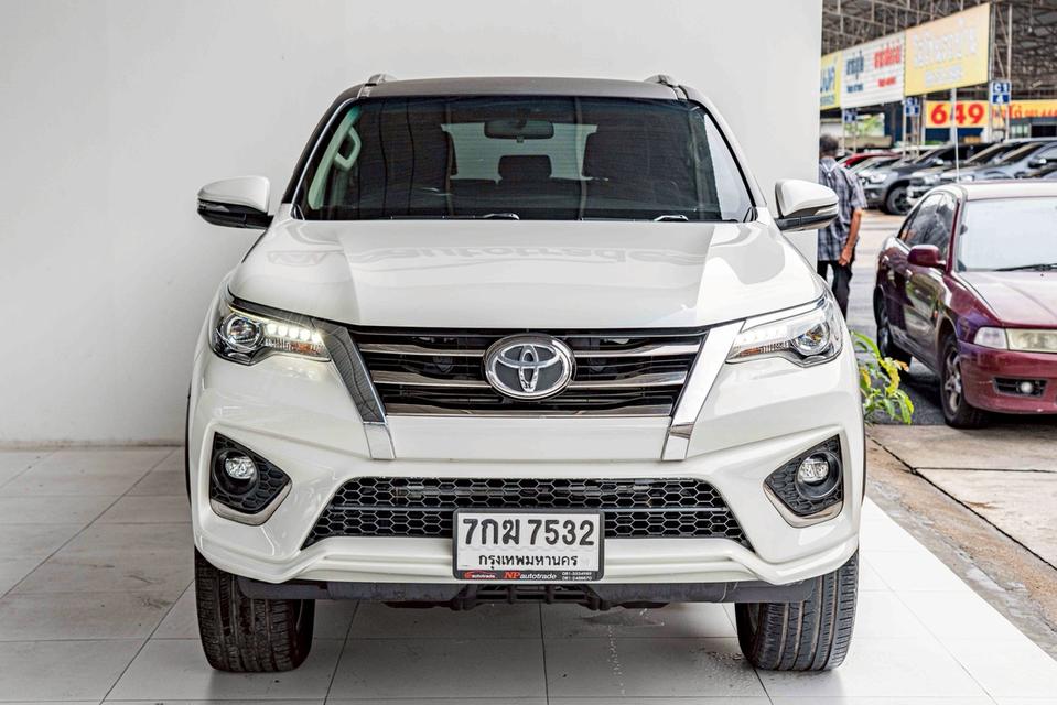 รหัสรถ NP7532 TOYOTA FORTUNER 2.8TRD 4WD 2018