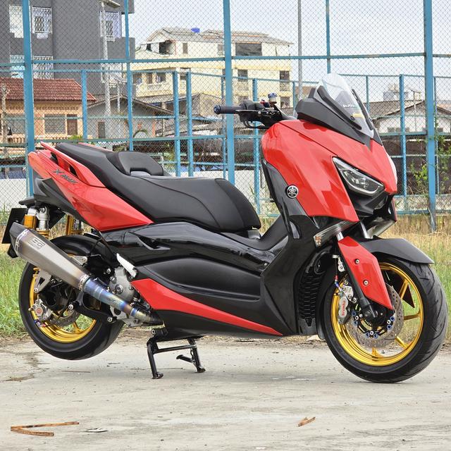 Xmax 3,900฿