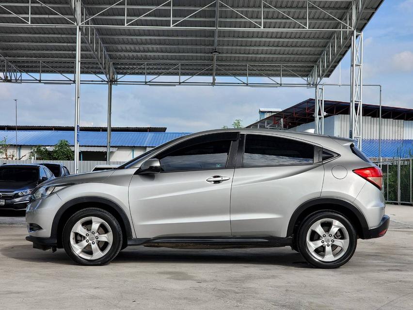  ด่วนๆ Honda Hrv 1.8S A/T ปี 2015 รถสวยขายมาก โครตคุ้ม 8