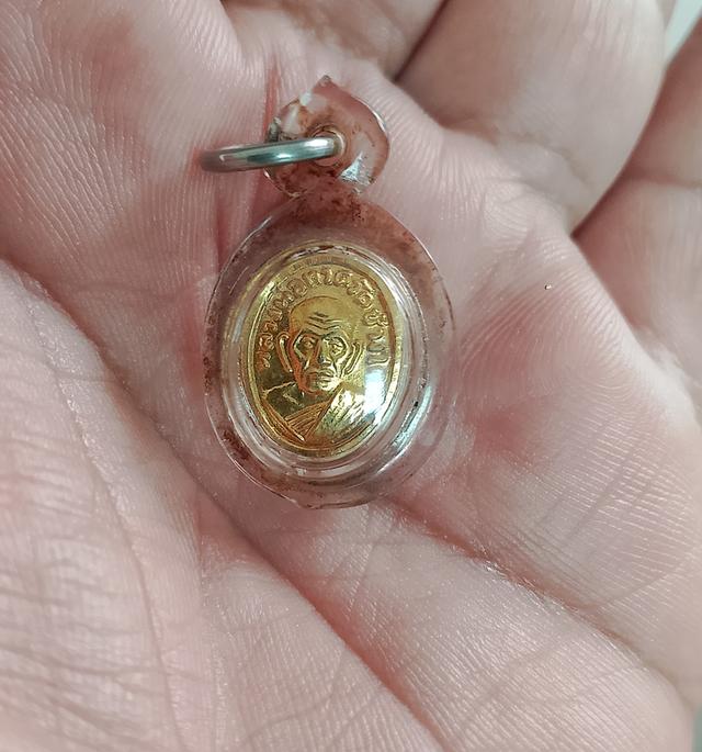 หัวแหวนหลวงปู่ทวดกะไหล่ทอง