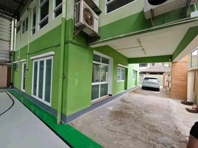 ให้เช่าอาคาร 4ชั้นใกล้รถไฟฟ้าสถานีศรีนครินทร์ 38 ซอยอ่อนนุช 66 ถนนศรีนครินทร์ 45 ถนนพัฒนาการตัดใหม่ ซอย 96 4