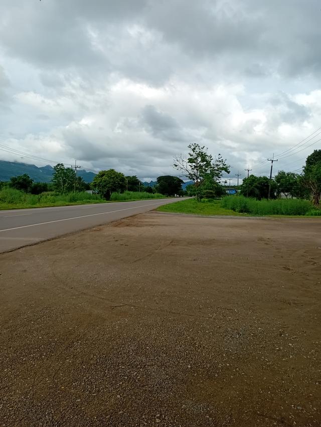 ตึกแถวชั้นเดียว ในอำเภอทองผาภูมิ 5