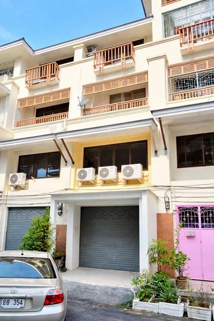 ลดราคาครั้งที่3 4นอน โลตัส พระราม2 1.2กม.5แอร์ เซนทรัลพระราม2 800ม. ไทวัสดุพระราม2 300ม. ให้เช่าอาคารพาณิชย์ 4 ชั้น 17ตร 1