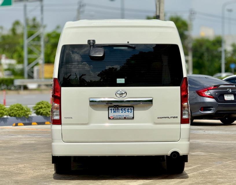 TOYOTA COMMUTER 2.8 2019  4