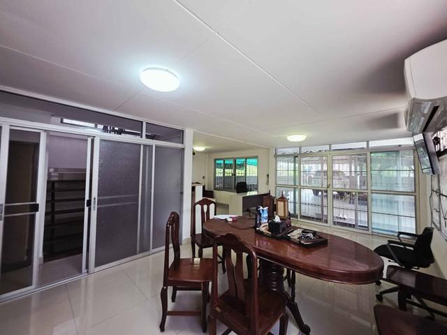 BTS อุดมสุข 1.7 กม. ถนนสุขุมวิท101-1 ให้เช่าบ้านเดี่ยว 2 ชั้น 100 ตร.วา.300 ตร.ม.พร้อมเฟอร์ฯ 4 นอน 2 น้ำ 4