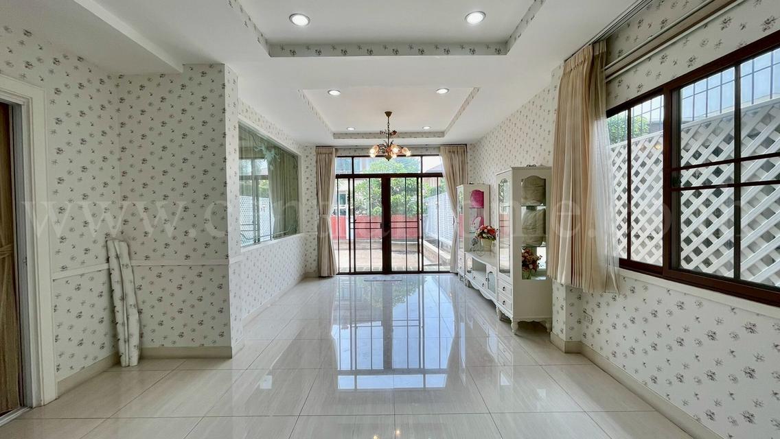 บ้านเดี่ยว เศรษฐสิริ ประชาชื่น เรสซิเด้นท์ 3 หลังริม รีโนเวทใหม่ทั้งหลัง  7