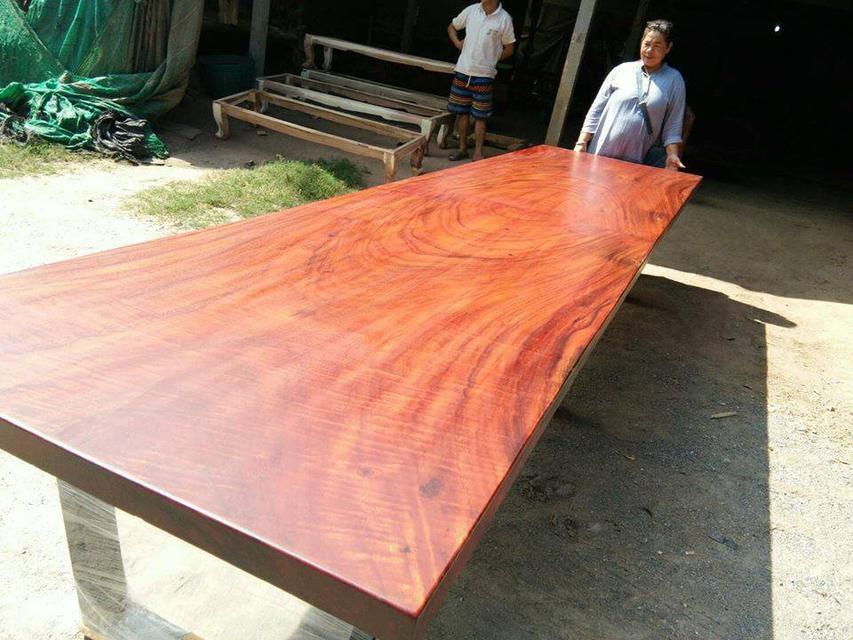 รูป โต๊ะประชุม ยาว 4 เมตร (สั่งผลิต) เพจ : Chat_Shop