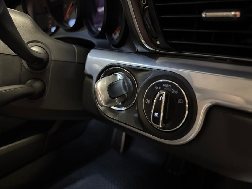 Porsche 991.2 Targa 4s ปี 2017 17