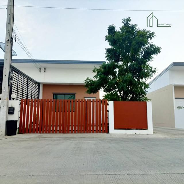 ขายด่วน ทาวน์โฮม 1 ชั้น 25 ตร.วา แปลงมุม เพชรลดา3 แพรกษา - เทพารักษ์ 1