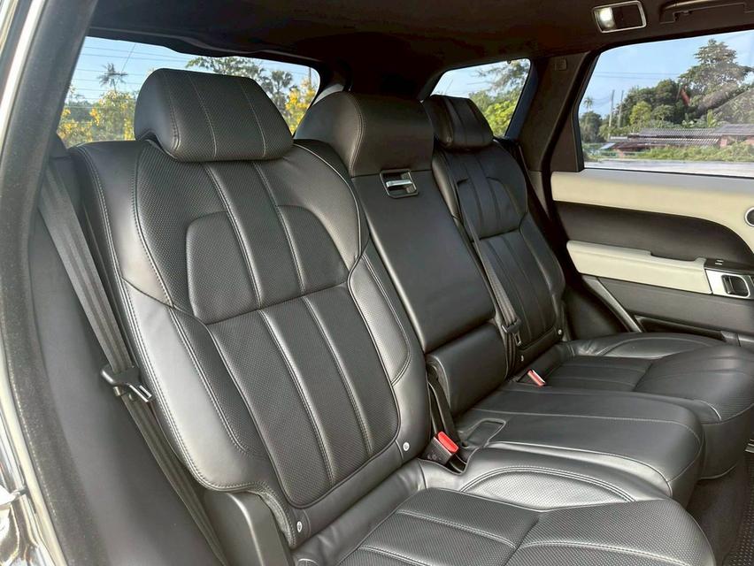 Land Rover Range Rover Sport 3.0 SD ปี 2016 จด 2017  13