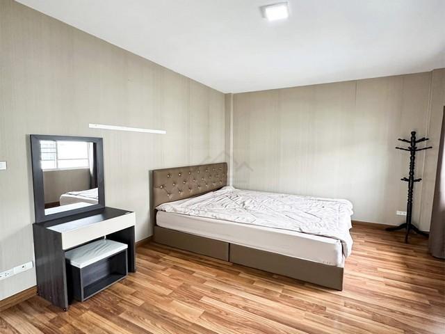 ให้เช่าทาวโฮม 3 ชั้น หมู่บ้าน ธนาภิรมย์ ศรีนครินทร์-วงแหวน Tanapirom Srinakarin – Wongwaen ใกล้โลตัส ศรีนครินทร์ 100 เมตร ถนนศรีนครินทร์ 9