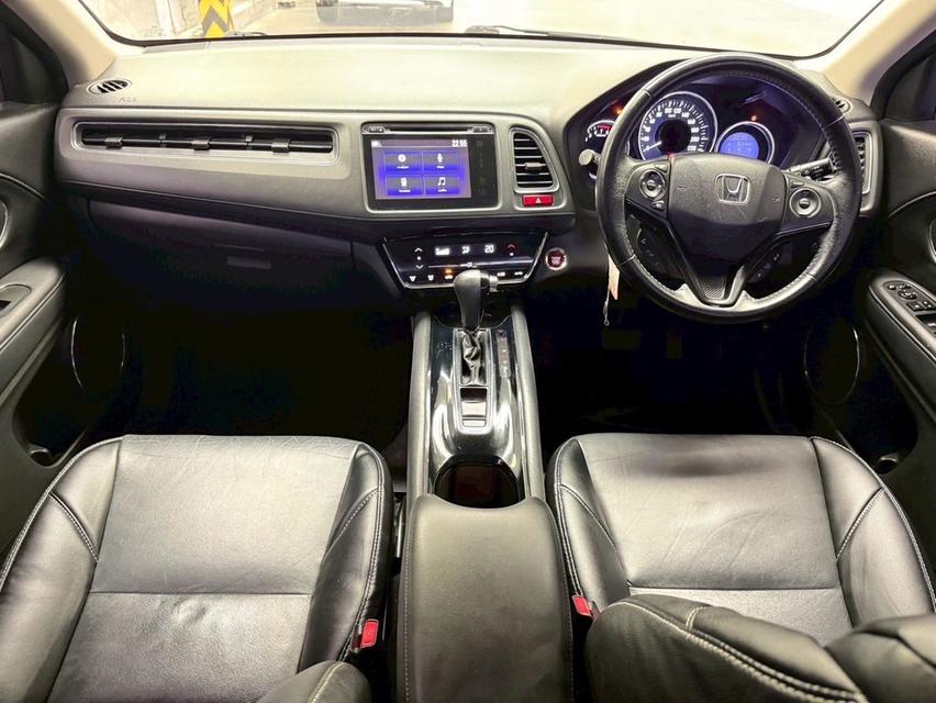 HONDA HRV 1.8EL 2015 สีเทา มือเดียวป้ายแดง 6