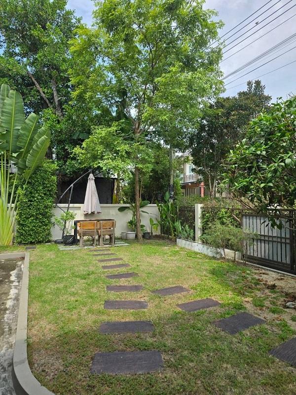 ขายบ้านเดี่ยวพร้อมอยู่ ซื่อตรง ดิ ออกซี่ รังสิต เฟส5 ถ.รังสิต-นครนายก คลอง6 ธัญบุรี จ.ปทุมธานี. 2