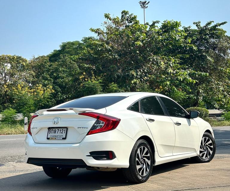 ขาย Honda Civic 1.8EL ปี17 5