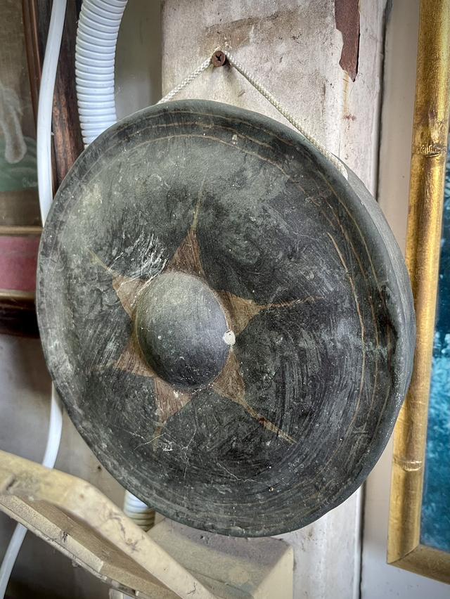 ฆ้องโบราณ ฆ้องไทย เนื้อสำริด ฆ้องท้องถิ่น ลูกโหม่งโบราณ ขนาด8นิ้ว สำหรับห้อยแขวน