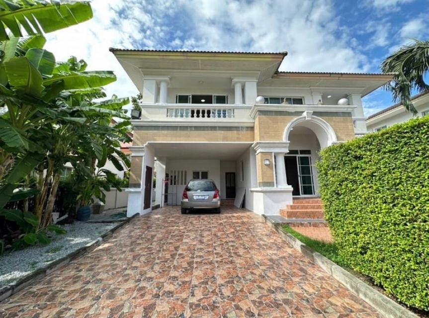 Elegant 4-Bedroom House for Rent at Nantawan Suan Luang R9, Bangkok – 300 sqm, fully furnished, pet-friendly, near Suvar 1