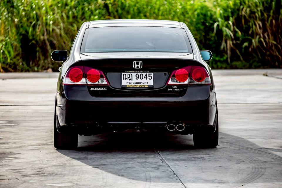 Honda Civic Fd 1.8E ปี 2008 สีดำ เกียร์ออโต้ 7