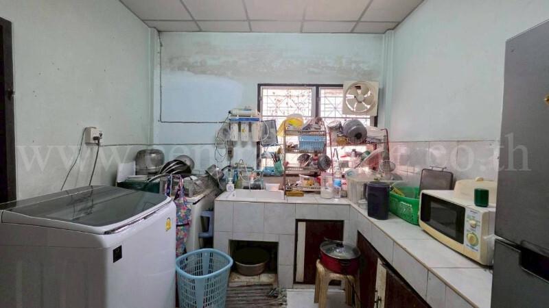 ที่ดิน พร้อมสิ่งปลูกสร้าง 69 ตร.วา เพชรเกษม 68 ราคาถูกมาก 11