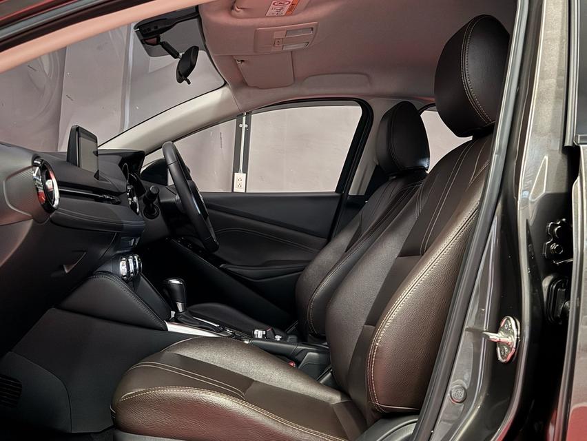 2020 MAZDA 2 1.3 HIGH CONNECT รถมือเดียว 7X,XXX กม สภาพเหมือนใหม่ รถเข้าศูนย์ทุกระยะ ไม่มีอุบัติเหตุครับ 13