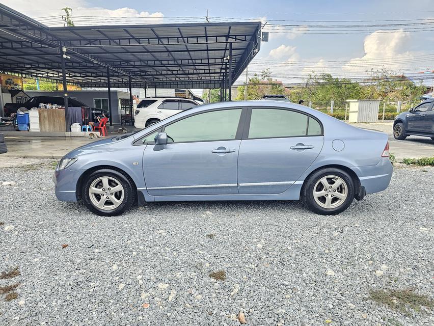 HONDA CIVIC FD 1.8 AIRBAG ABS AUTO ปี 2007 พร้อมเลขทะเบียนจอง 996 กทม มือเดียวป้ายแดงเครื่องดี เกียร์ดี ช่วงล่างดี สีสวย ภายในสวยเบาะหนัง รูปที่ 10