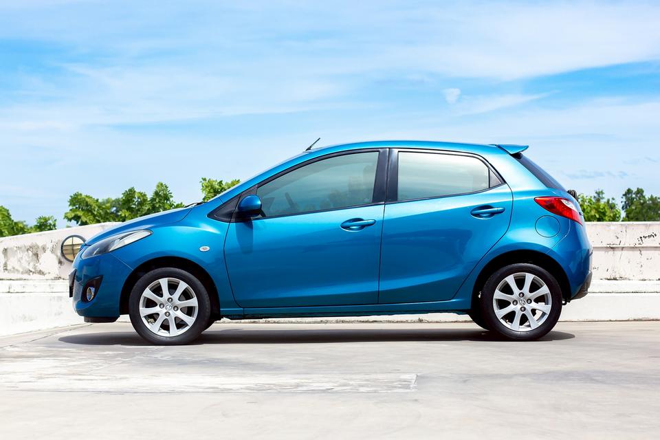 MAZDA 2 Hatchback 1.5E 2012 จด 2013 7