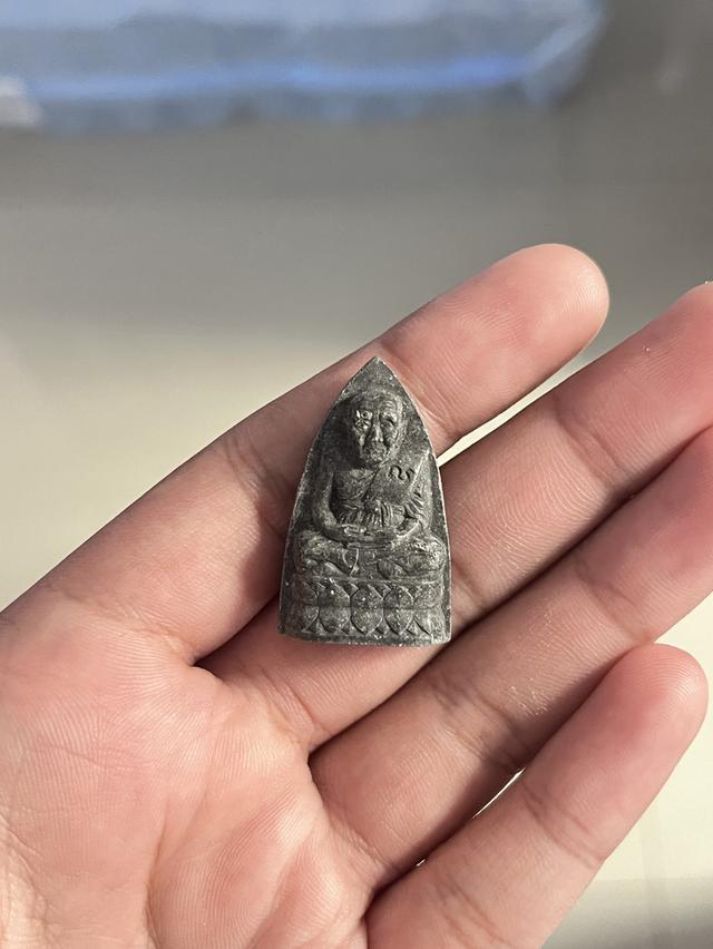 หลวงปู่ทวด รุ่นโภคทรัพย์ วัดเกาะล้าน