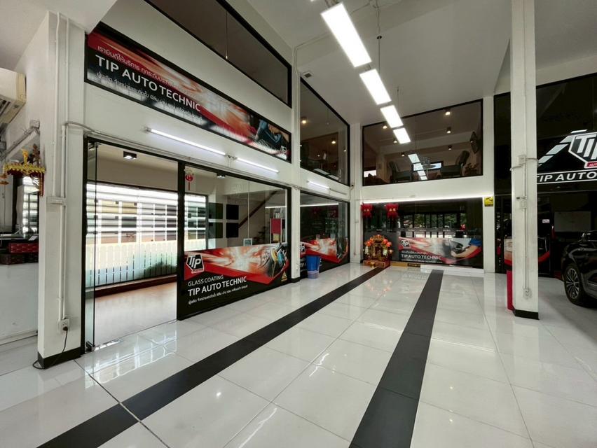 ขาย โชว์รูม 2 ชั้นครึ่ง 61 ตรว. 531 ตรม. ติดถนนกาญจนาภิเษก  ประกอบกิจการได้ทันที ใกล้ เดอะ พาซิโอ สมาคมชาวปักษ์ใต้ 3