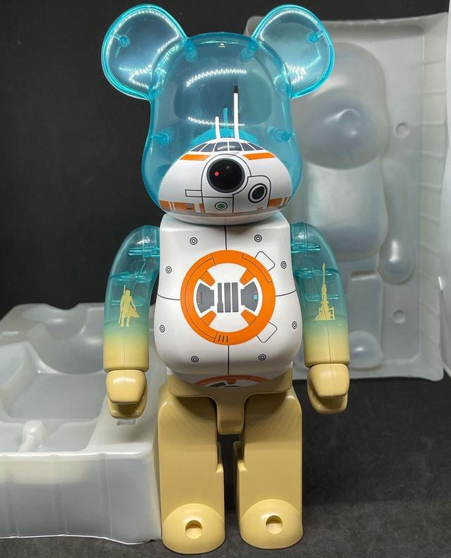 ส่งต่อ Bearbrick BB8 ขนาด 400% มือสอง 1