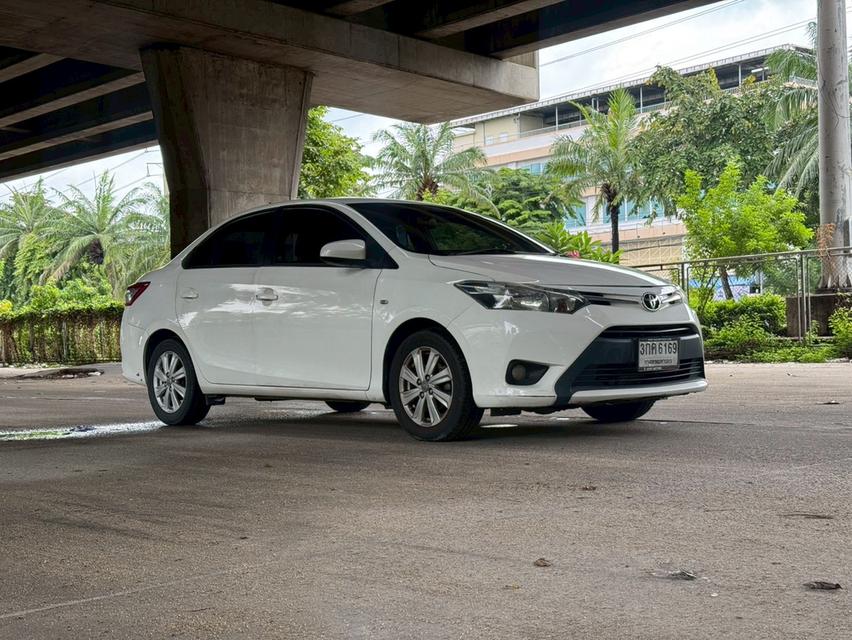 ขายรถ Toyota Vios 1.5E ปี 2014 สีขาว เกียร์ออโต้