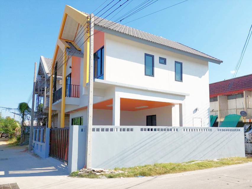 🏠บ้านเดี่ยว 2 ชั้น สร้างใหม่ อยู่ในชุมชน กลางเมืองชัยนาท (ซ.ไชยภรณ์) สภาพแวดล้อมดี ร่มรื่น เดินทางสะดวกมาก พร้อมเข้าอยู่ได้ทันที..!!💚 17