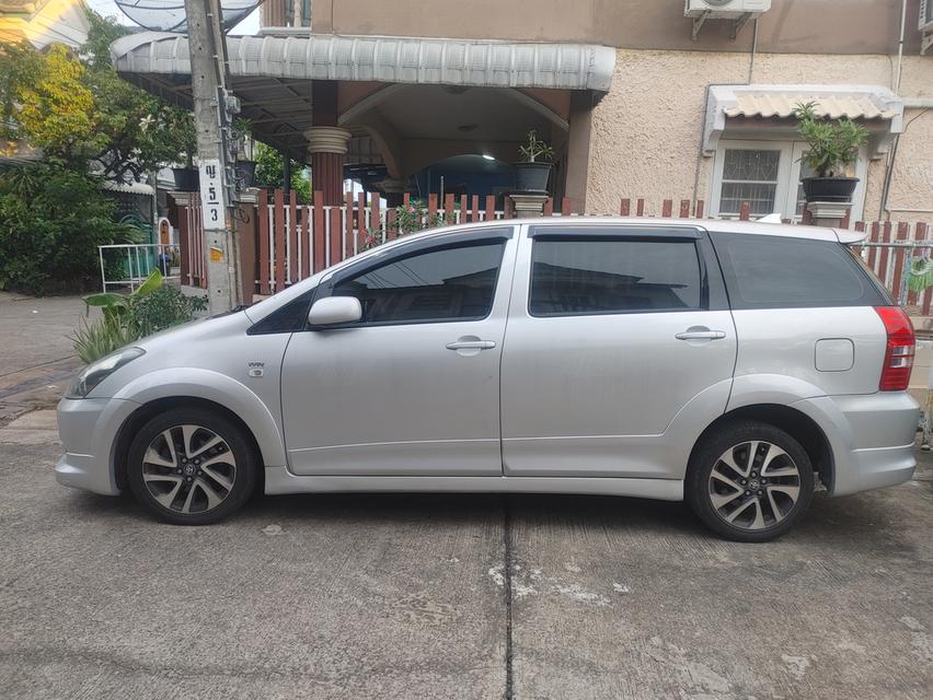 รถยนต์7ที่นั่ง TOYOTA Wish มือ2