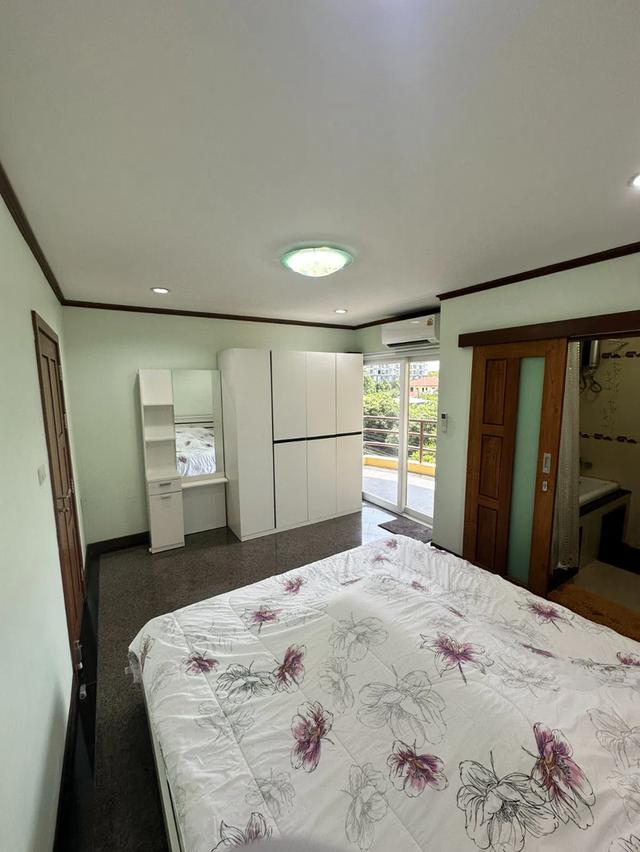 คอนโด เดอะ ลิฟวิ่ง ทาวเวอร์ สุขุมวิท 64/1 พระโขนง กรุงเทพมหานคร 5