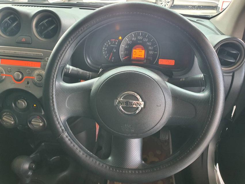 Nissan March 1.2EL ปี 2011 สีบรอนซ์เงิน ออโต้ รถมือ1 8
