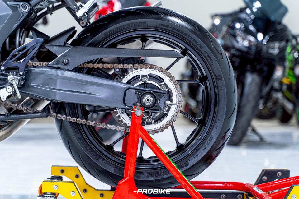 YAMAHA R7 13