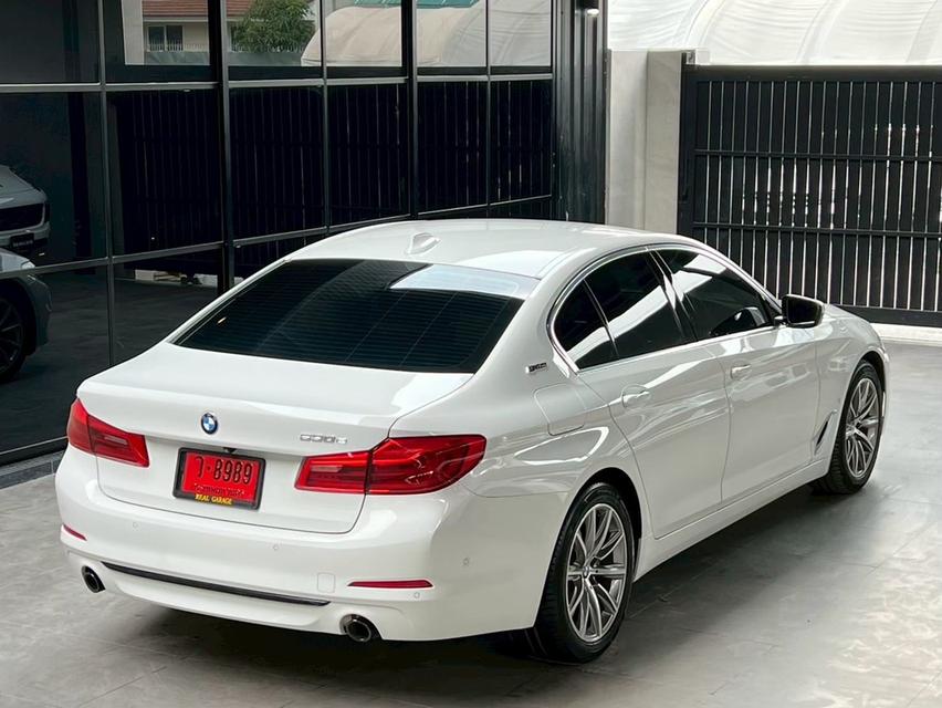 BMW 530e 2.0 G30 Elite Sedan