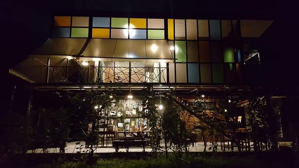 ที่ดินพร้อมบ้าน 2 หลัง ที่ดิน 5 ไร่ 3 งาน 63-9 ตรว. แถวนาเตยท้ายเหมืองพังงา