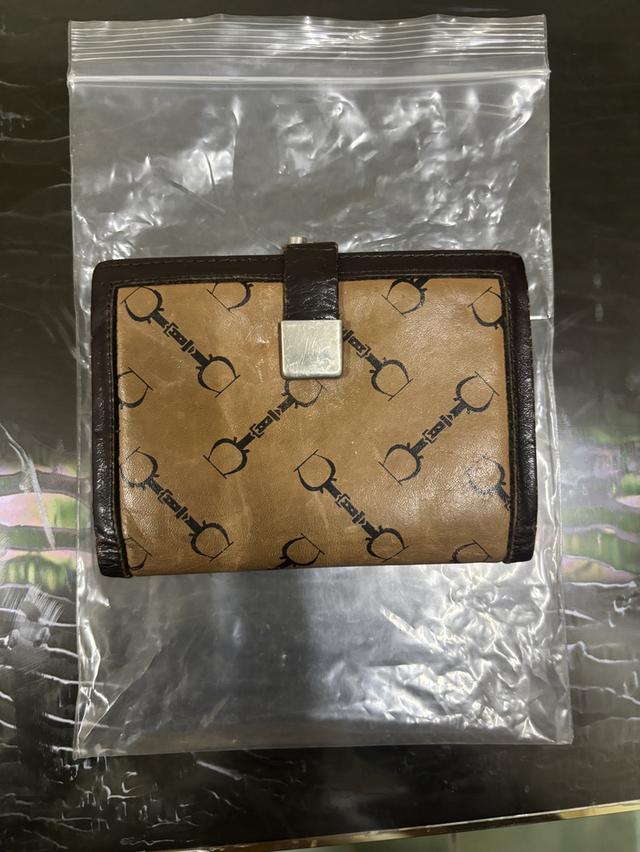 กระเป๋าสตางค์หนังแท้ งานวินเทจอิตาลีแท้	•	🇮🇹 MADE IN ITALY