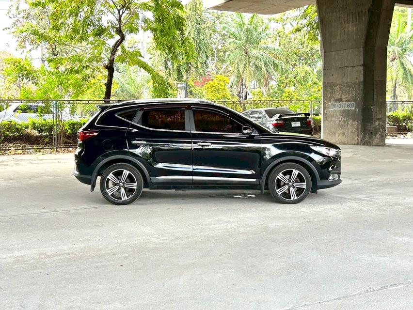 ขายรถ MG ZS 1.5X sunroof ปี 2018 สีดำ เกียร์ออโต้ 8