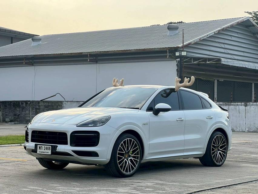 Porsche Cayenne Coupe Hybrid Sport Design ปี 2021